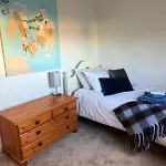 Large Cosy With Garden, Excellent Location! * Galway