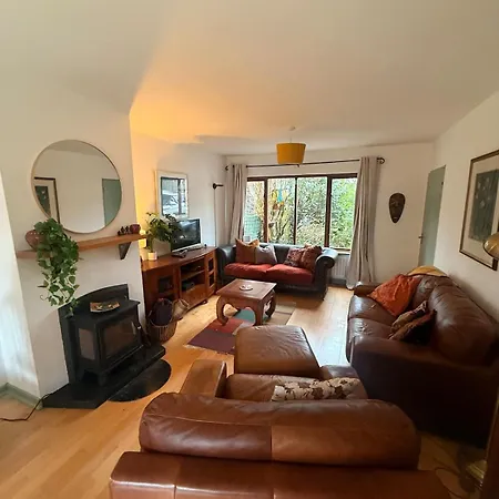 Holiday home Large Cosy With Garden, Excellent Location! *