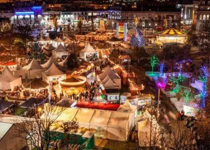 Large Cosy With Garden, Excellent Location! Ferienhaus *